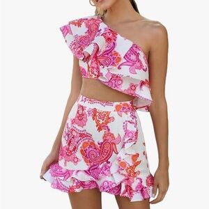 2 Piece Set One Shoulder